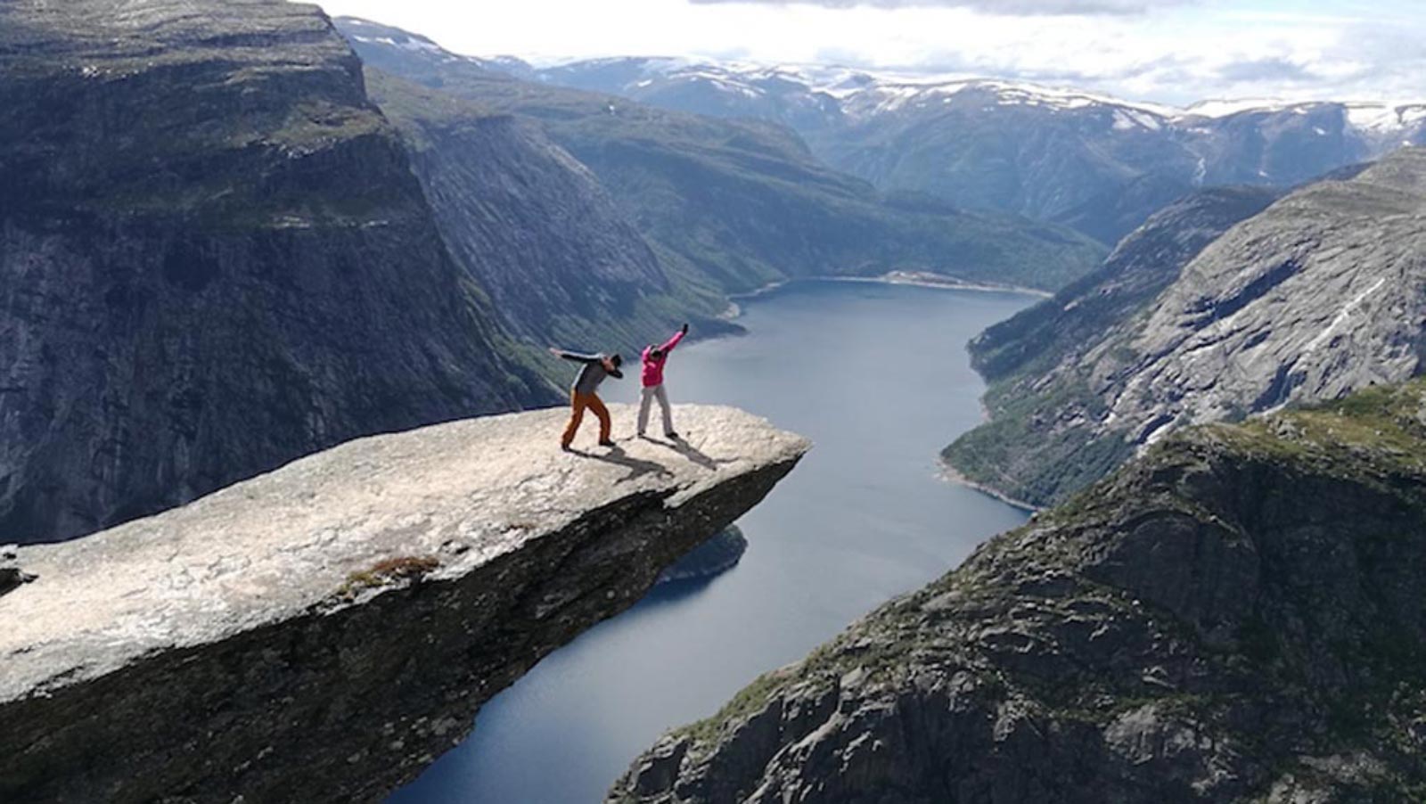 best hikes in the world trolltunga