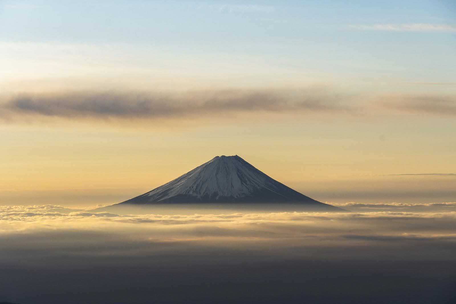 best treks in the world mount fuji