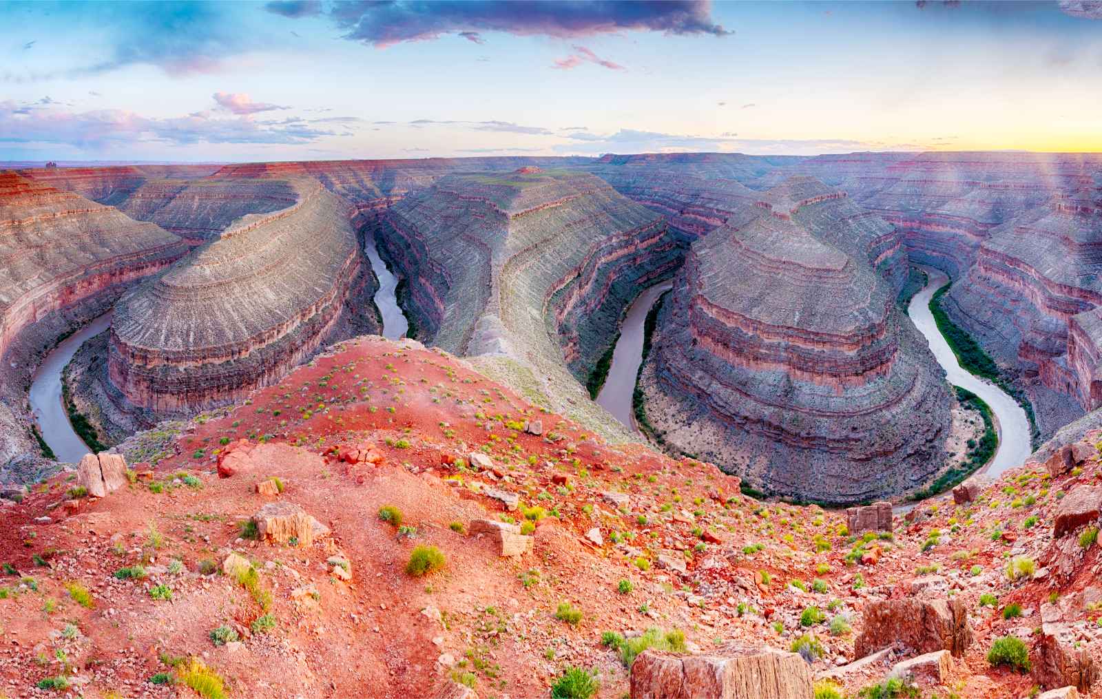 Monument Valley Gooseneck State Park