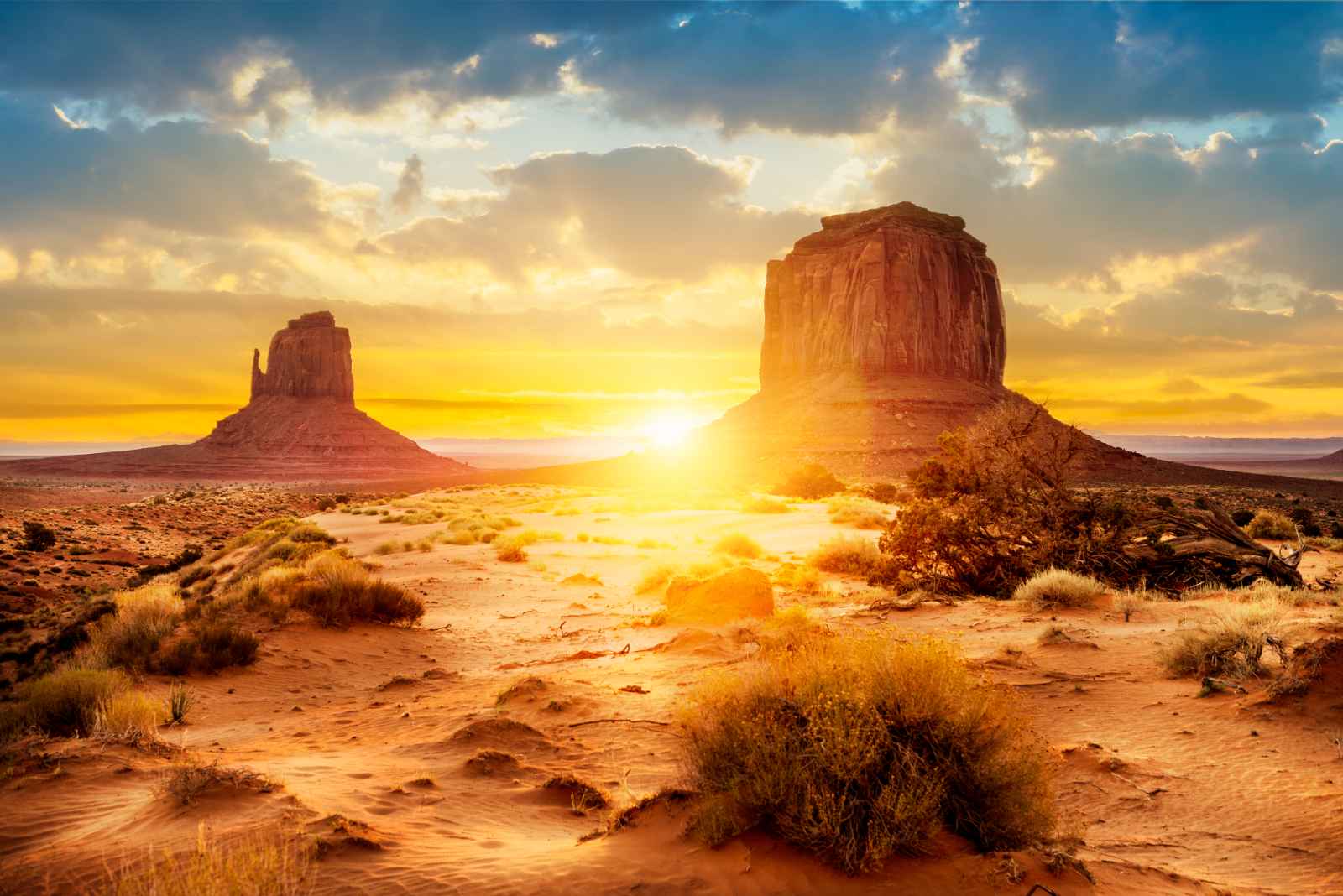 Monument Valley Quick Introduction sunset