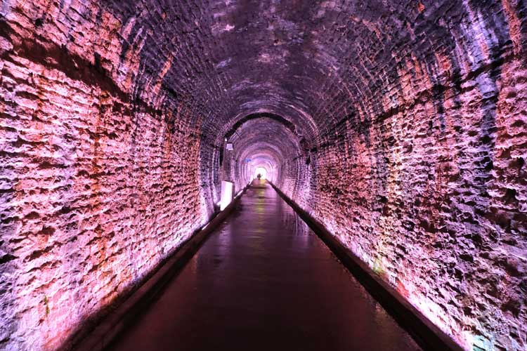 instagram worthy places to visit in ontario | brockville tunnel