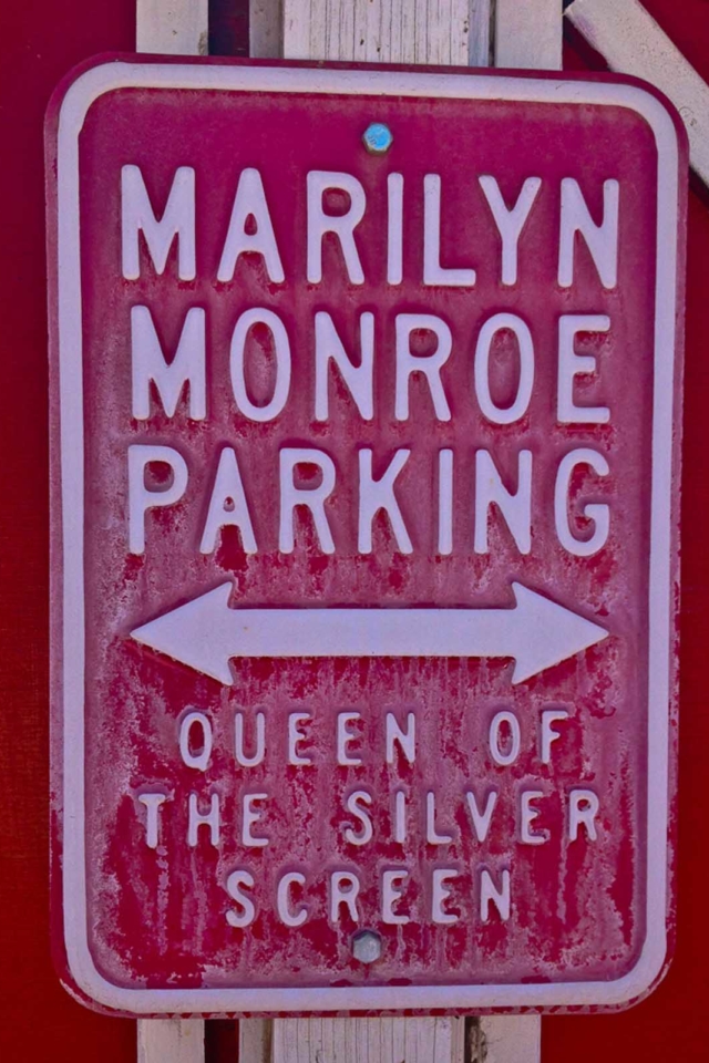 historic route 66 road trip marilyn monroe parking